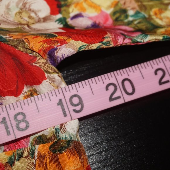 Vintage 40s Silk Floral Blouse - Picture 9 of 10